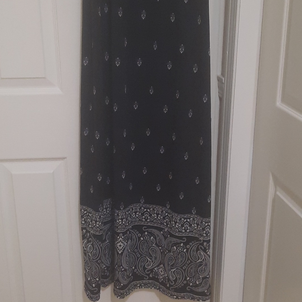 Dress‎ - Picture 6 of 8
